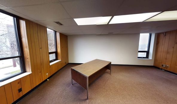 Suite 204